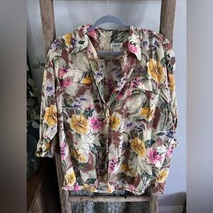 Women's Floral Button-Up Top - Multicolor tropical/hawaiian